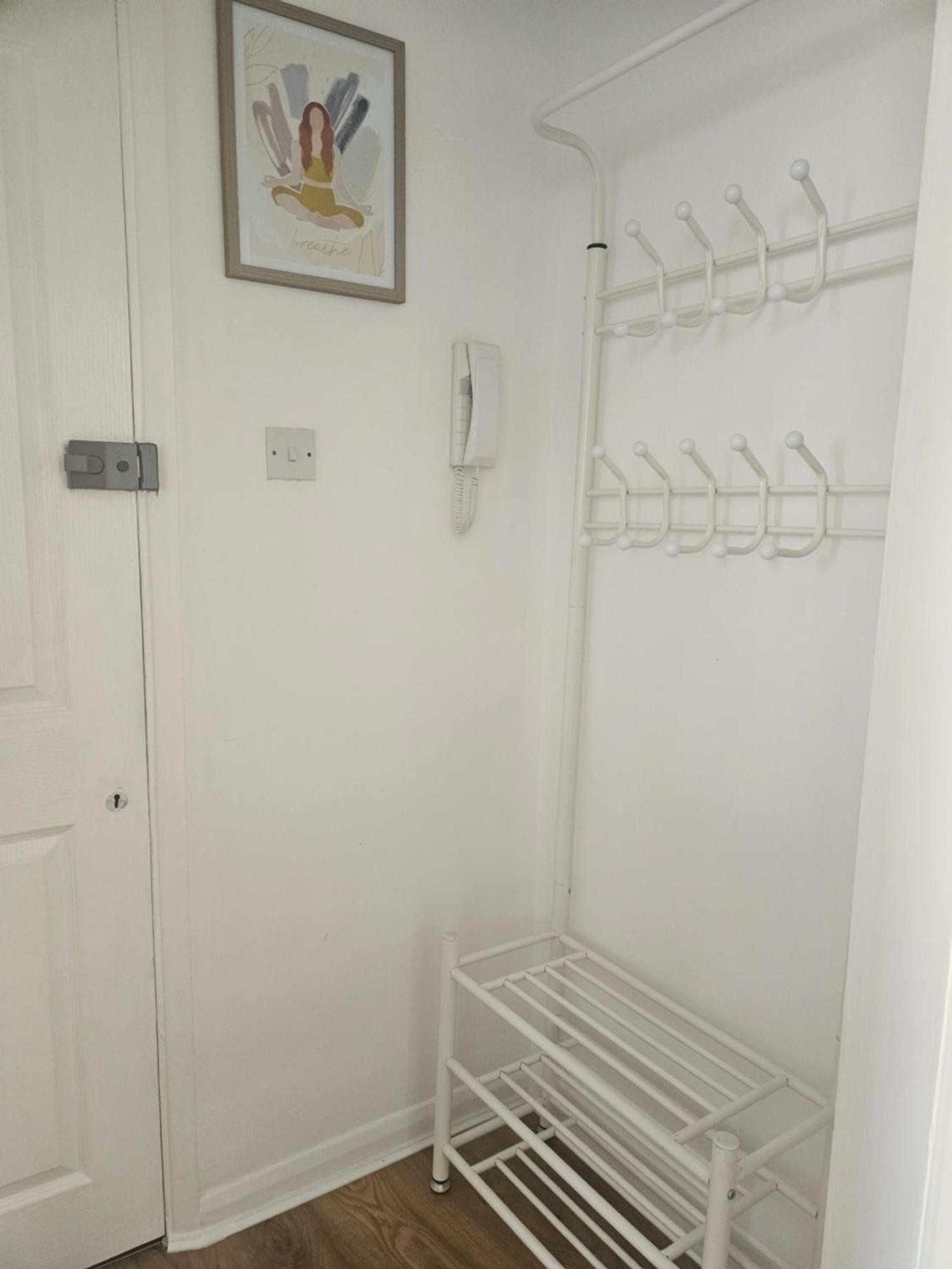 St Albans City Stays - Near Luton Airport - St Albans Abbey & City Train Station - Close To London- Harry Potter World - The Odyssey Cinema - Abbey Cathedral- Contractors I Business I Leisure- Sleeps Upto 6 People Экстерьер фото
